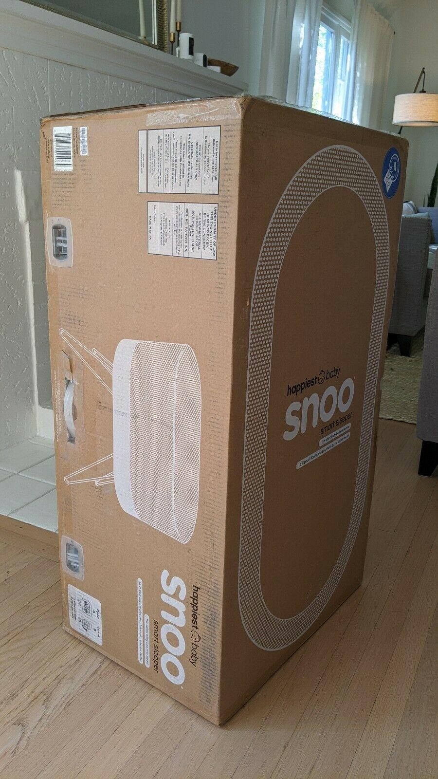 Sealed in original box Snoo Smart sleeper bassinet