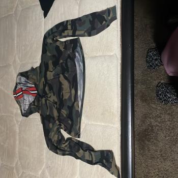 crop top camouflage hoodie 