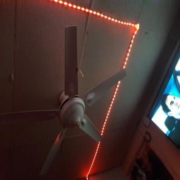 Ceiling fan,  Remote controlled.