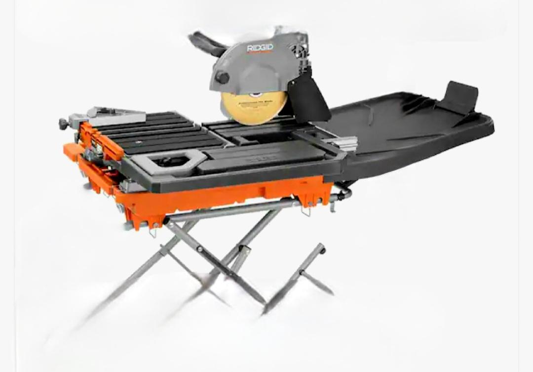 Ridgid wet saw with table