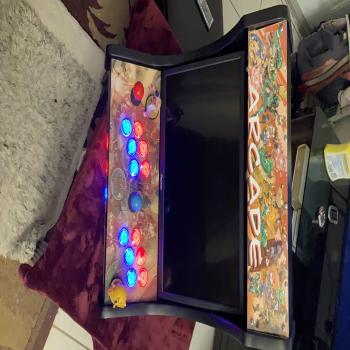 Custom Desktop Arcade Machine 