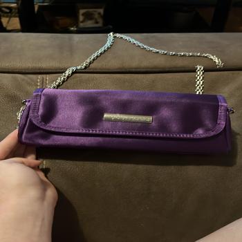 purple handbag 