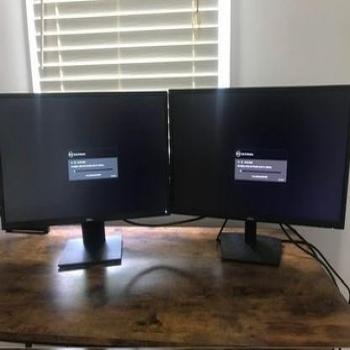 Dual Dell Displays