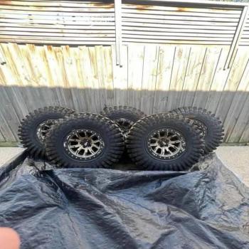 Jeep Wrangler tires