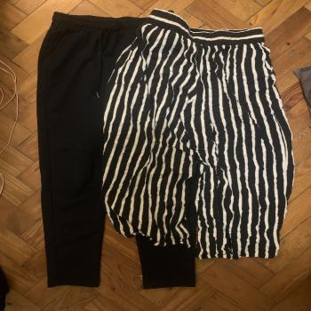 2 pair of pants for 15€